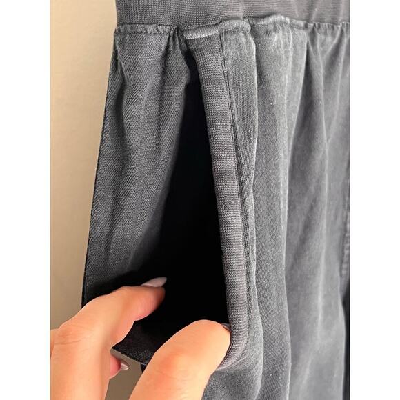 Faherty Arlie Day Pull On Rolled Cuff Lounge Short Washed Black Women's Size L - Picture 3 of 7
